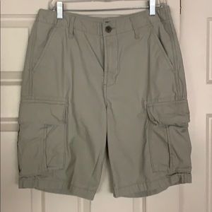 Old navy cargo shorts size 31
